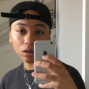 Meet your Posher, Sam